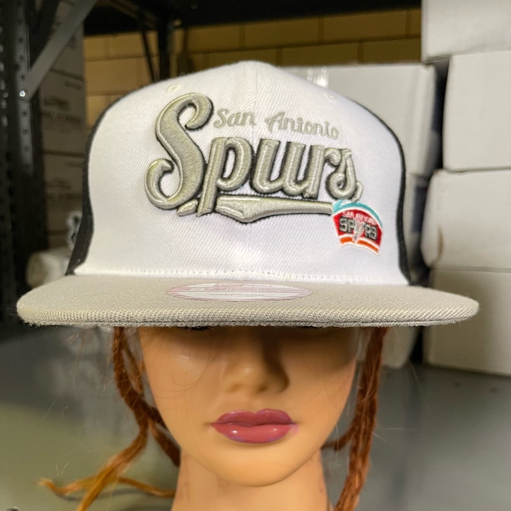 San Antonio Spurs NBA New Era 59Fifty Hardwood Classics SnapBack